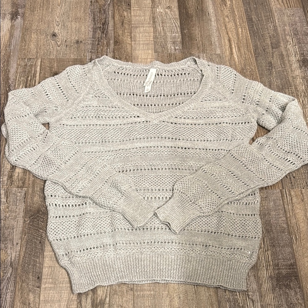 Gray V-Neck Sweater with Textured Knit Pattern